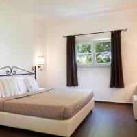 Bungalow (2 Adults)