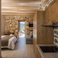 Premium Studio with Spa Bath