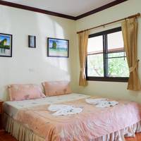 Deluxe Double or Twin Room with Air-condition
