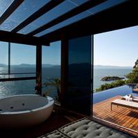 Villa with Sauna and Private Pool