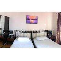 Double or Twin Room with Mountain View