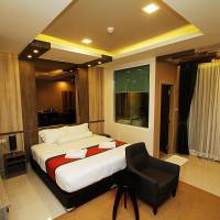 Standard King Room with Bath