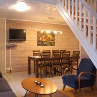 Three-Bedroom Apartment - Pet Apartment