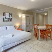 Studio (2 Adults)