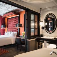 Deluxe King Suite