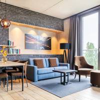 Penthouse  (One Bedroom Apartment)