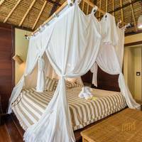 Lanai Room with Free Airport Transfer