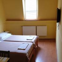 Twin Room with Private Bathroom