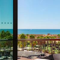 Premium Suite with Sea View - Half Board Included