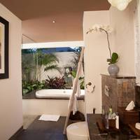 Signature Suite