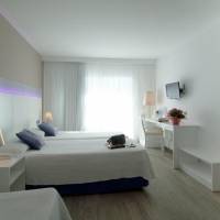 Superior Quadruple Room (2 Adults + 2 Children)