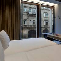 Twin Room with City View