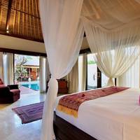 Luxury One-Bedroom with Sunrise View