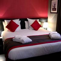 Executive Apartment (4 People)