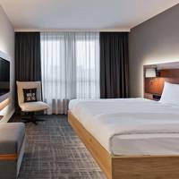 Moxy Sleeper Larger with 2 Twin Beds