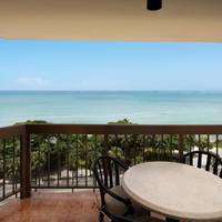 Club lounge access, 1 Bedroom Junior Suite, 1 King, Balcony