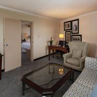 Club lounge access, 1 Bedroom Studio Suite, Pool front view