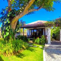 Lagoon One-Bedroom Villa with Patio