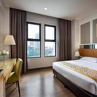 Standard Queen Room