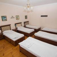 Bed in 6-Bed Mixed Dormitory Room