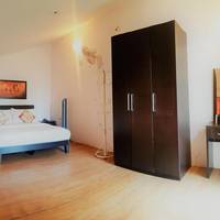 Superior King Suite