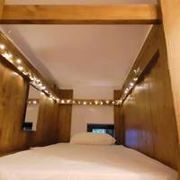 Single Bed in Mixed Dormitory Room