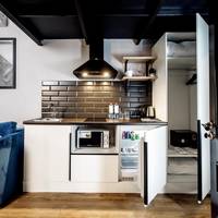 Superior Family Room - Split Level