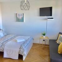 Apartment with Balcony and View - 8 Smolna Street