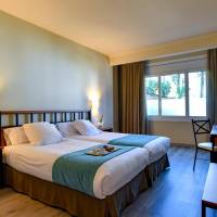 Budget Double Room with Window