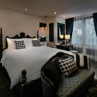 Suite with City View