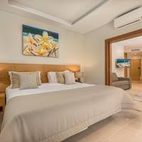 Suite with Garden View