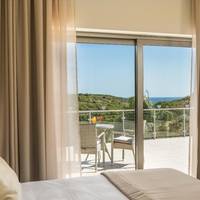 Suite with Sea View