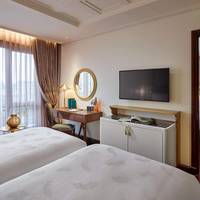 Premier Interconnecting Room
