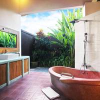 Presidential Suite Three-Bedroom Villa
