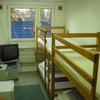 Single Bed in Mixed Dormitory Room