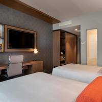 Aloft Twin Room