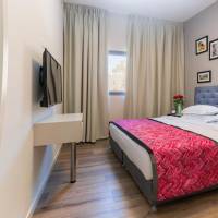 Designer One-Bedroom Apartment with Balcony