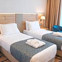 Deluxe Twin Room with Sea View