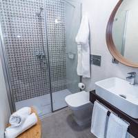 Bex Suite One-Bedroom (2 Adults + 1 Child)