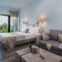 Suite with Panoramic Sea View