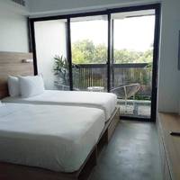 The Garden Room Twin
