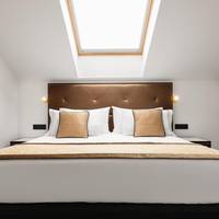 Duplex Room