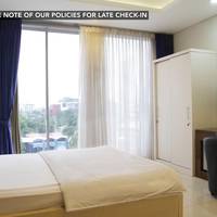 Deluxe Queen Room