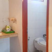 Single Bed in Dormitory Room