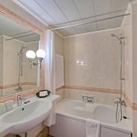 Classic Double or Twin Room with Sea View