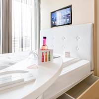Ladies Classic Room