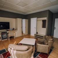 King Room with Garden View