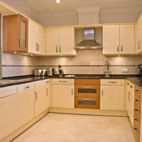 Three Bedroom Apartment with Sea View - First Floor