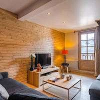Premium One-Bedroom Duplex Apartment with Cabin (6 Adults)