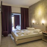 One-Bedroom Apartment (2 Adults + 2 Children)